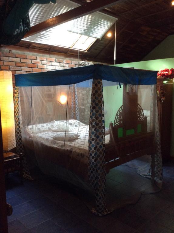 Maharaju Palace 可瓦兰 客房 照片